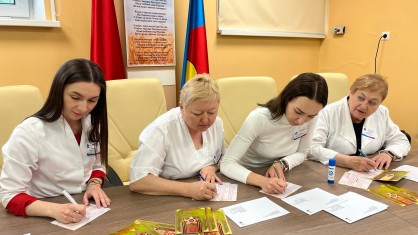 Хранители детства: поздравления ветеранам труда и детям войны